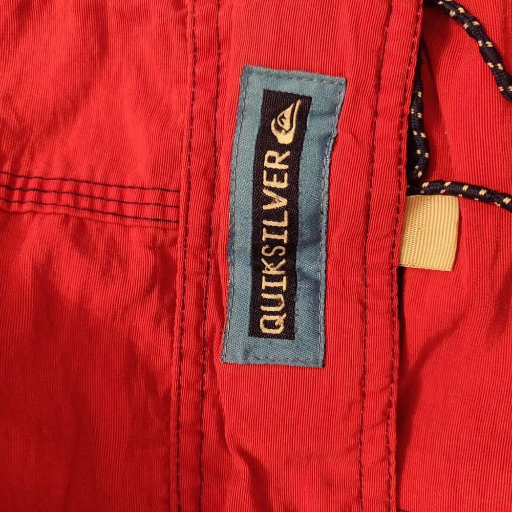 Quiksilver Men's Swim Shorts Size 38 Red Swim Trunks Swimsuit. - Picture 3 of 8